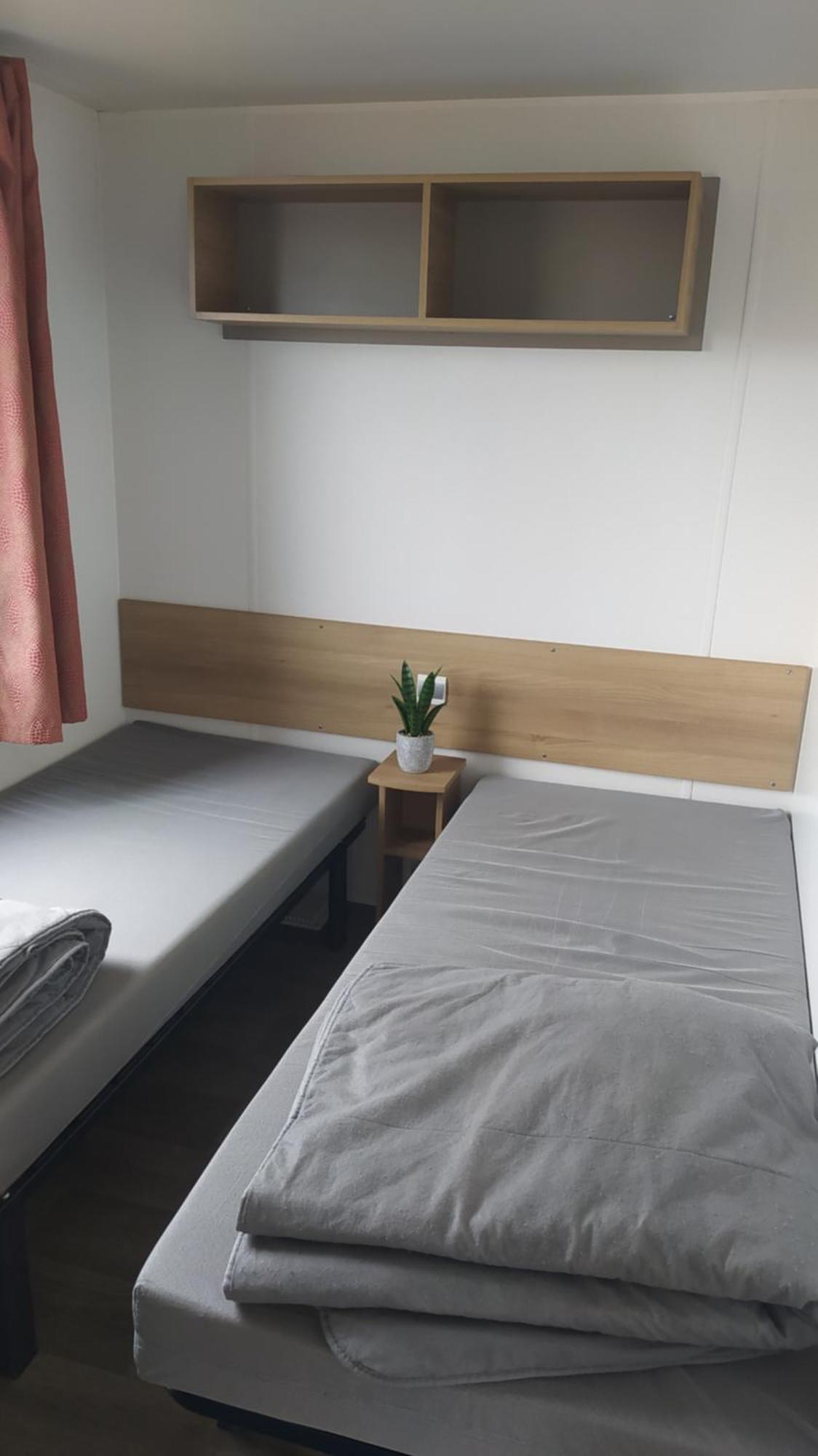 Mobil-home Vue Et Campagne Camping *